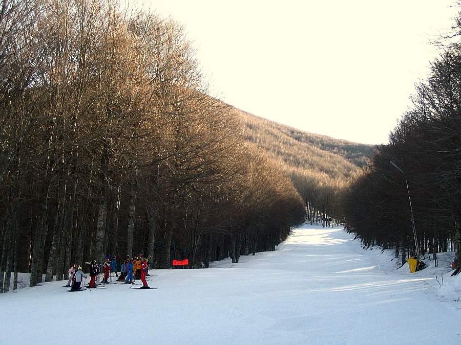 skiing in Tuscany